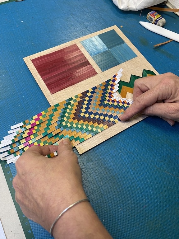 Les ateliers de marqueterie de paille - L'art et création spécialiste du cartonnage | Sandra Hosseini